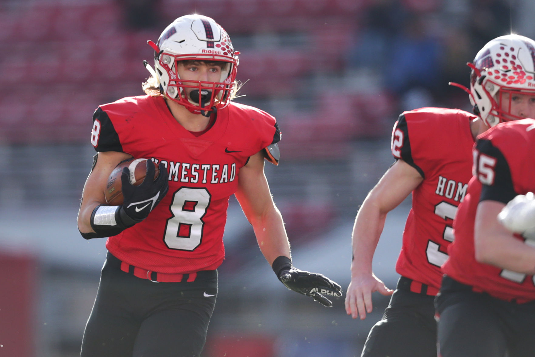 111921_Waunakeefootball_17-11192021180005